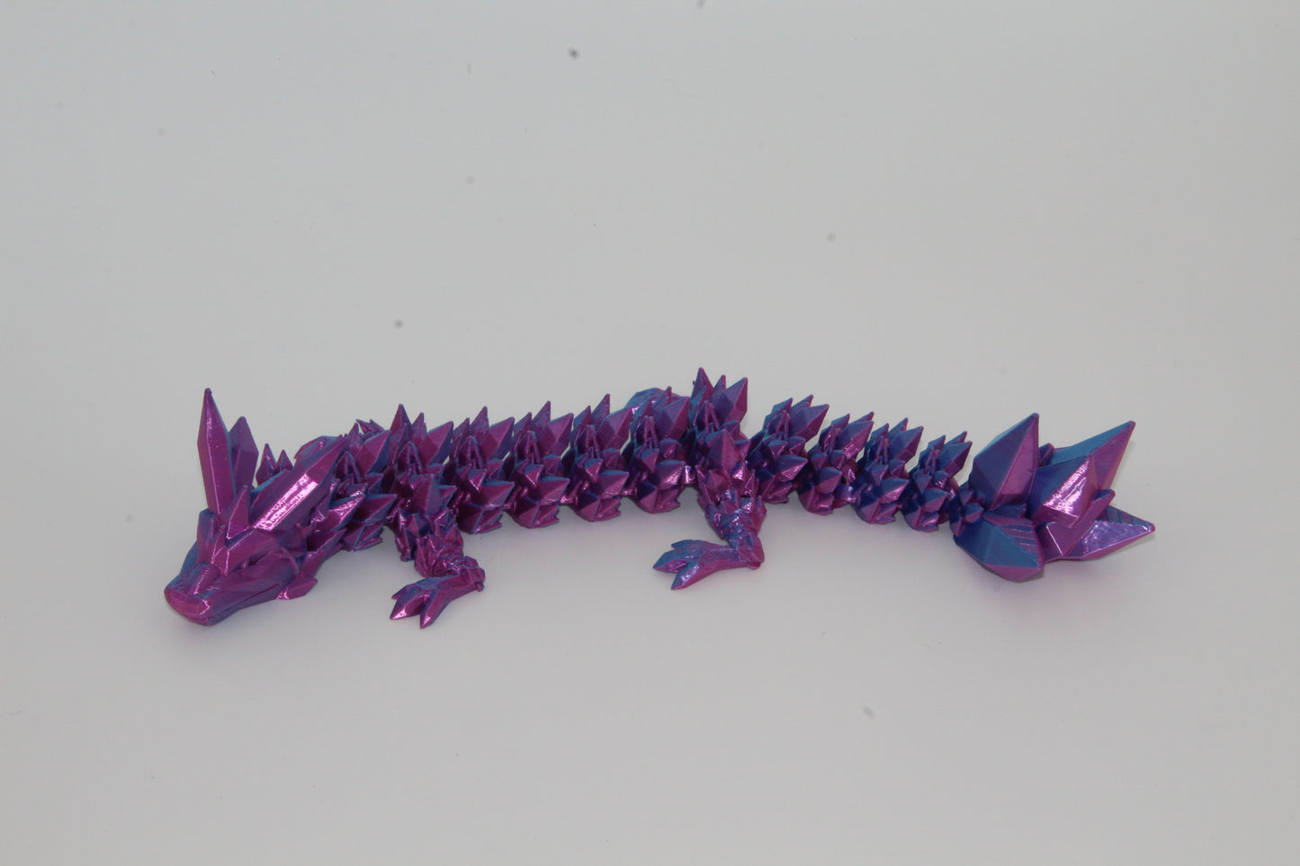 Krystaldrage med stor hale