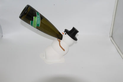 Vinholder. Drunk snowman edition
