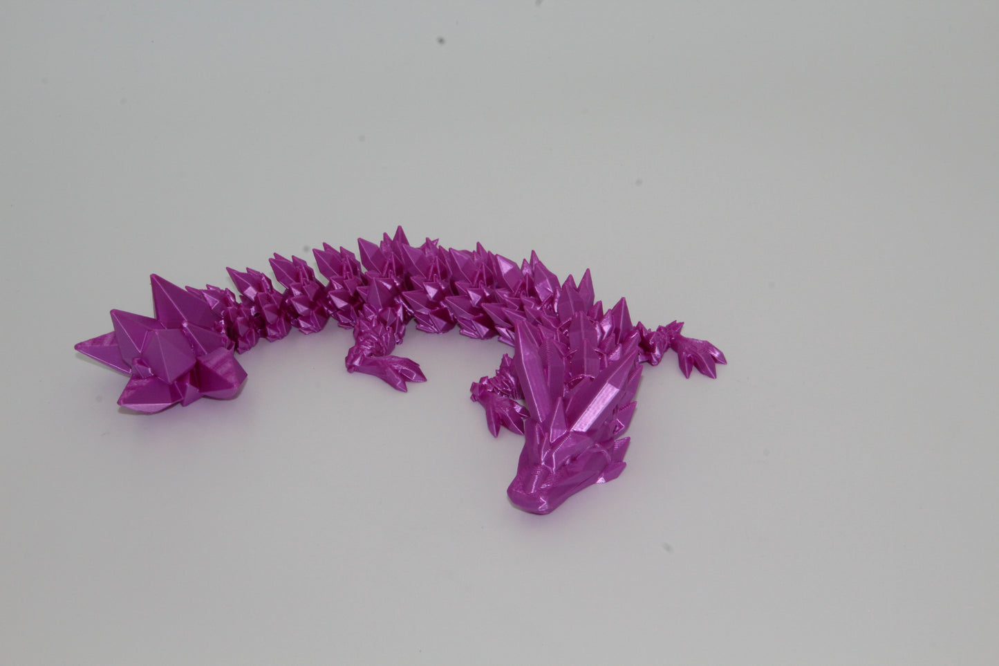 Krystaldrage med stor hale